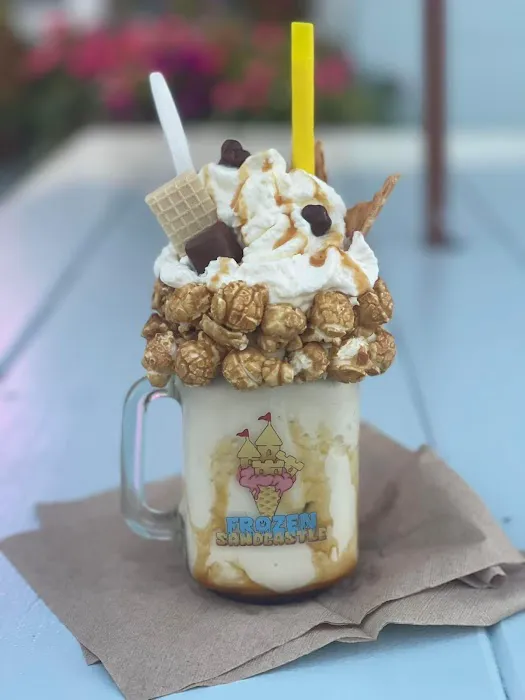 The Frozen Sandcastle Ice Cream & Snowballs Picture 4
