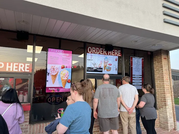 Bruster's Real Ice Cream Picture 3