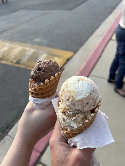 Bruster's Real Ice Cream Picture 2