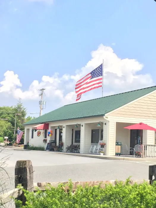 Scoops Ice Cream & Grille Picture 1