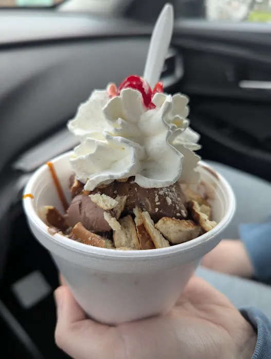 Picc's Ice Cream Picture 1