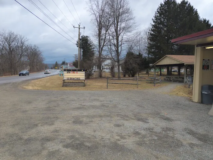 Hi Way Dairy Bar Picture 5