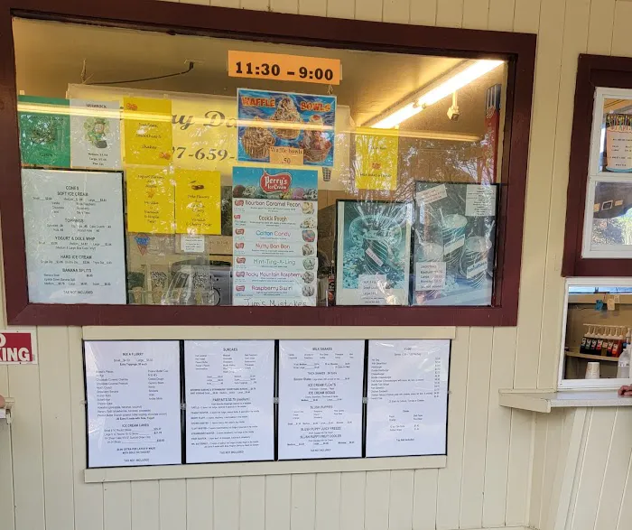 Hi Way Dairy Bar Picture 2