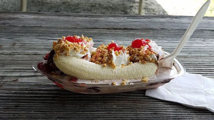 Hi Way Dairy Bar Picture 4