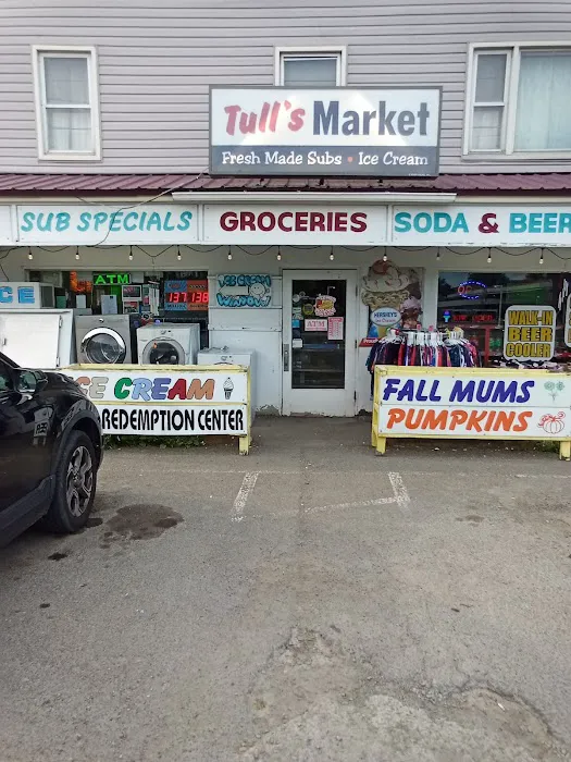 Gerry Tull's Store Picture 4