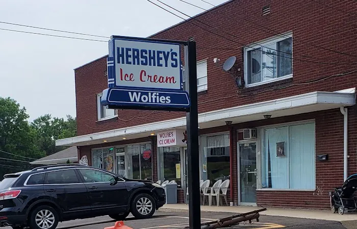 Wolfie's Ice Cream Picture 10