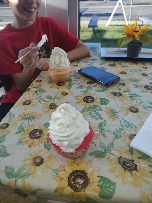Sammy's Ice Cream and Italian Ice Picture 9