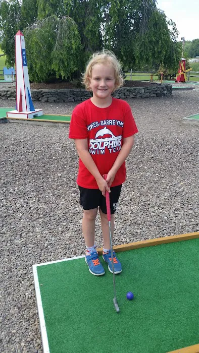 Harding's Dairy Bar & Golf Picture 9