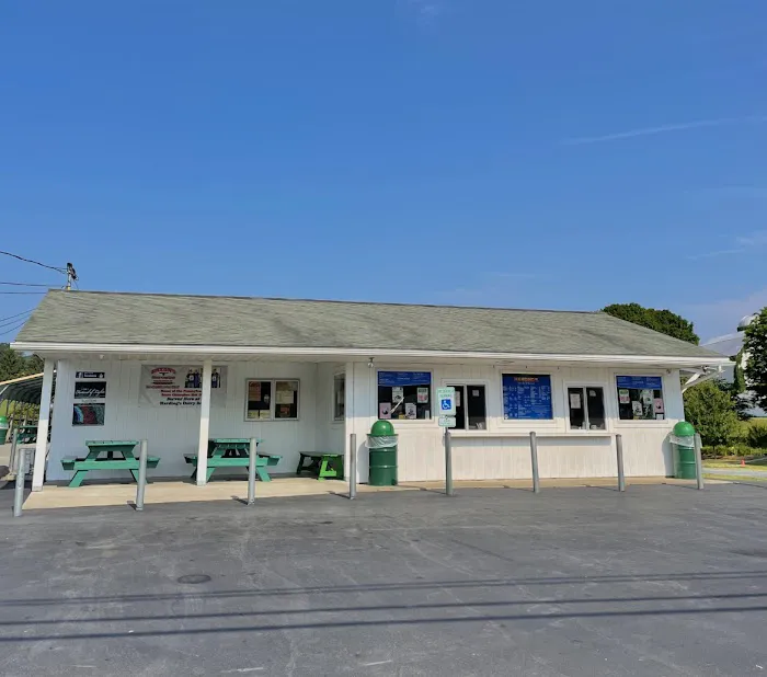 Harding's Dairy Bar & Golf Picture 1