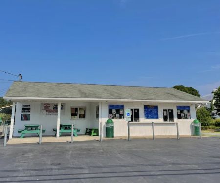 Harding's Dairy Bar & Golf