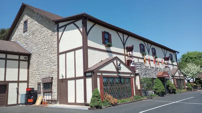 The Shoppes Of Premise Maid Picture 1