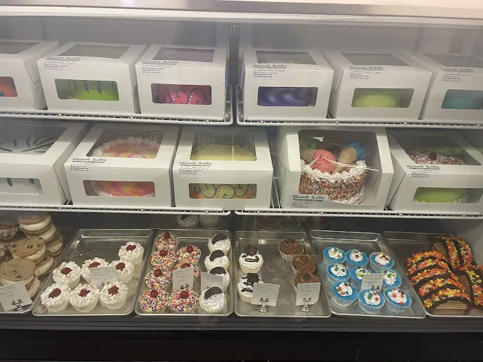 Good Life Ice Cream & Treats Picture 3
