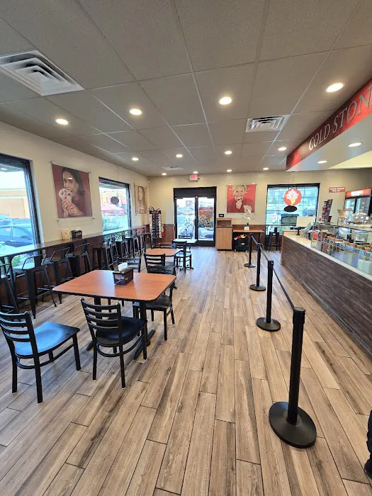 Cold Stone Creamery Picture 8