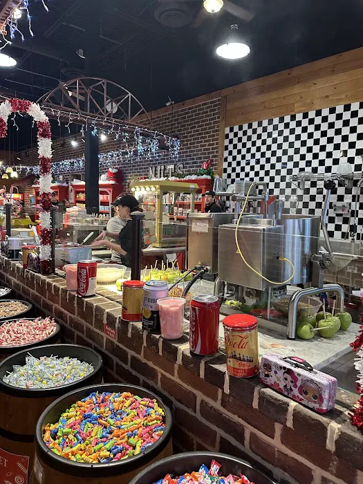 River Street Sweets Picture 3
