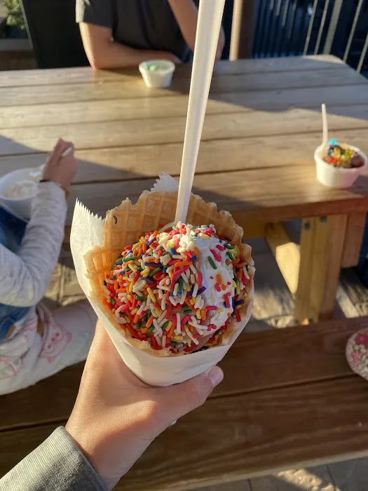 Gabel's Ice Cream & Fast Food Picture 7