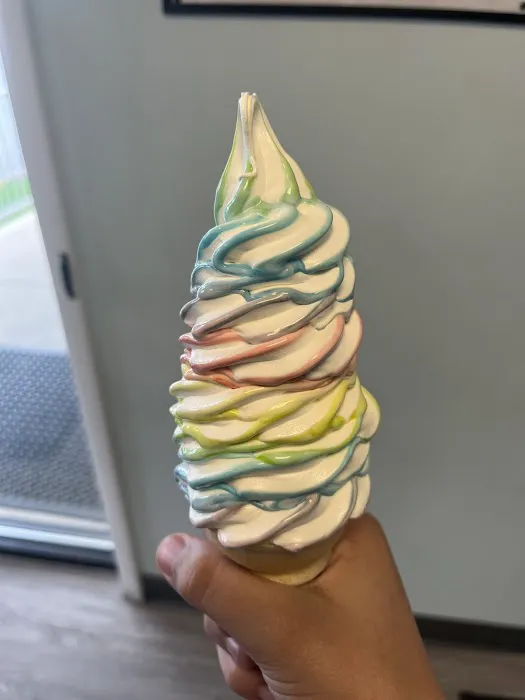 Crazy Cones Picture 3