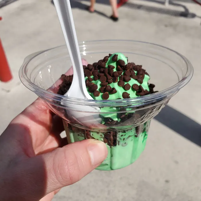 Rita's Italian Ice & Frozen Custard Picture 1