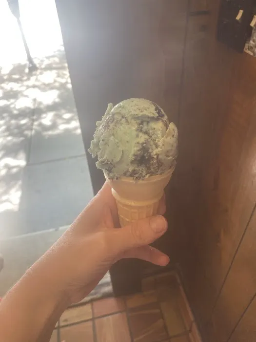 Doug's ice cream Picture 3