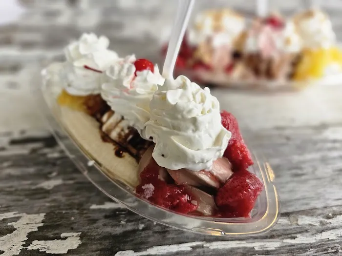 Toad's Too Ice Cream Oasis Picture 1