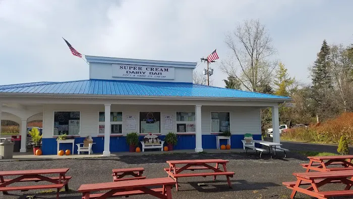 Super Cream Dairy Bar Picture 1