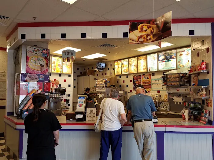 Dairy Queen (Treat) Picture 3