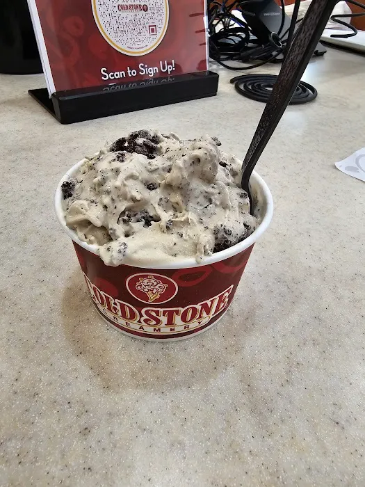 Cold Stone Creamery Picture 7