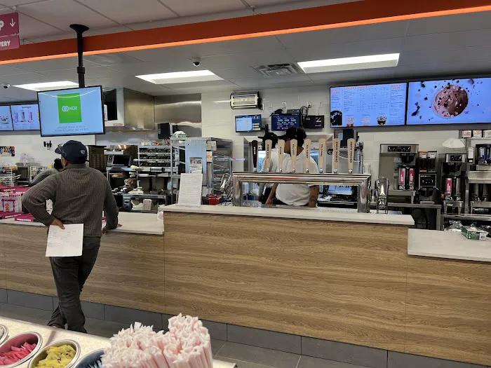 Dunkin’ and Baskin-Robins Picture 4