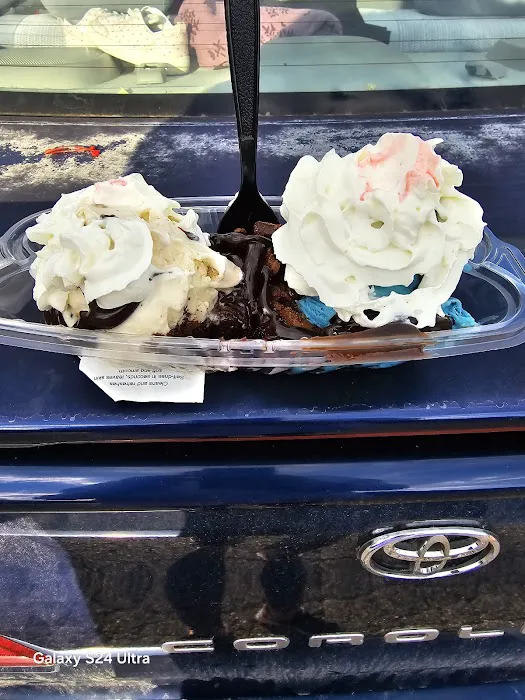 Holy Cow! Ice Cream Picture 3