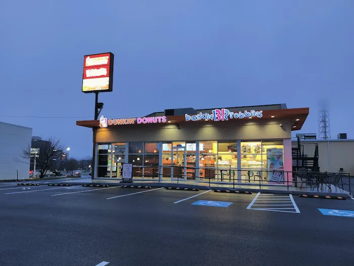 Baskin-Robbins Picture 3