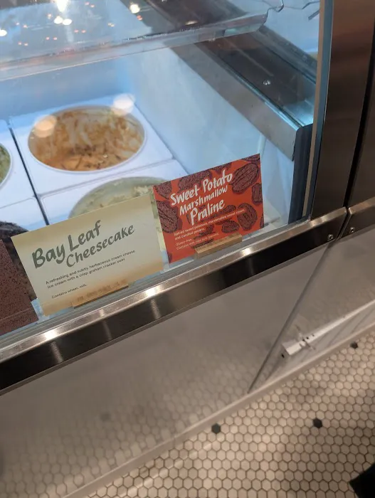 Jeni's Splendid Ice Creams Picture 3