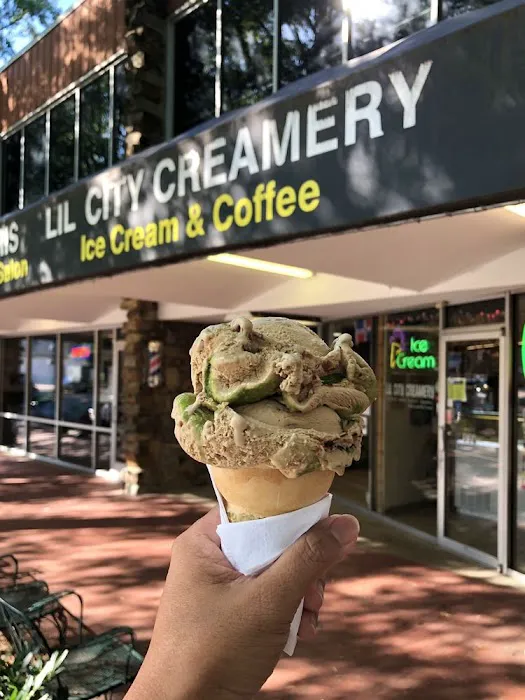 Lil City Creamery Picture 4