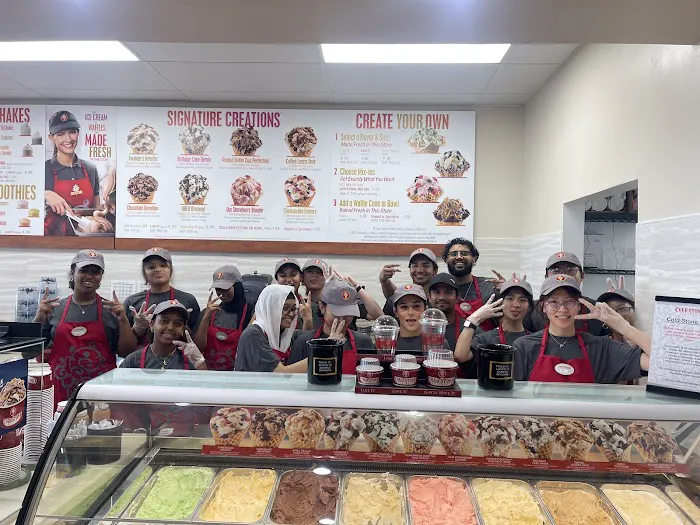 Cold Stone Creamery Picture 5