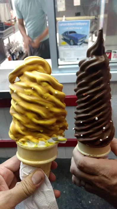 Cindy's Soft Serve Picture 3