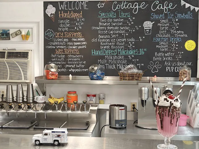 Cottage Cafe Picture 7