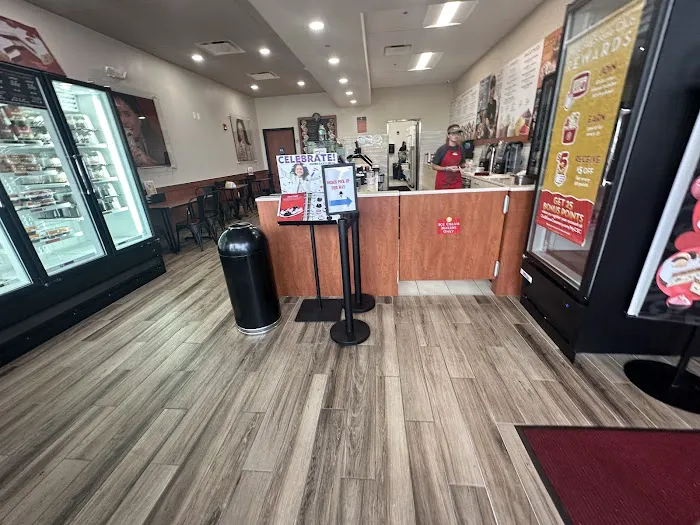 Cold Stone Creamery Picture 5