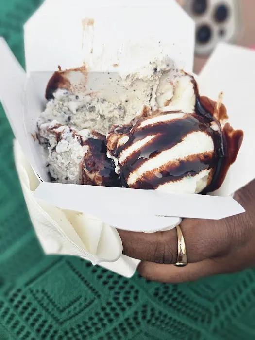 Baltimore in a Box Ice Cream Picture 1