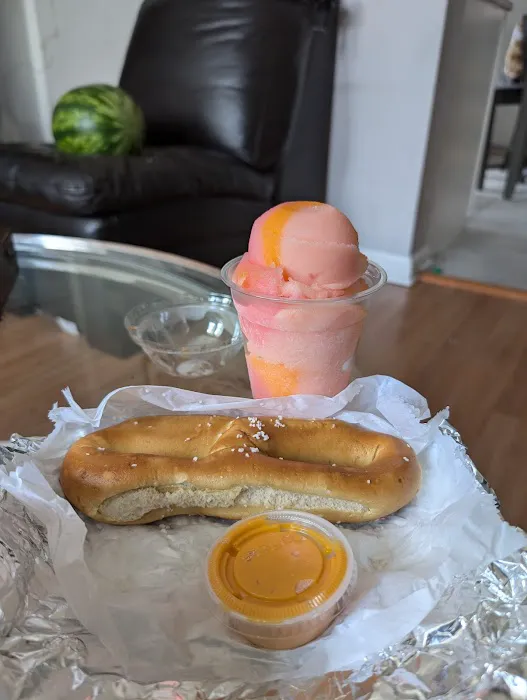 Tia’s Italian ice Picture 2