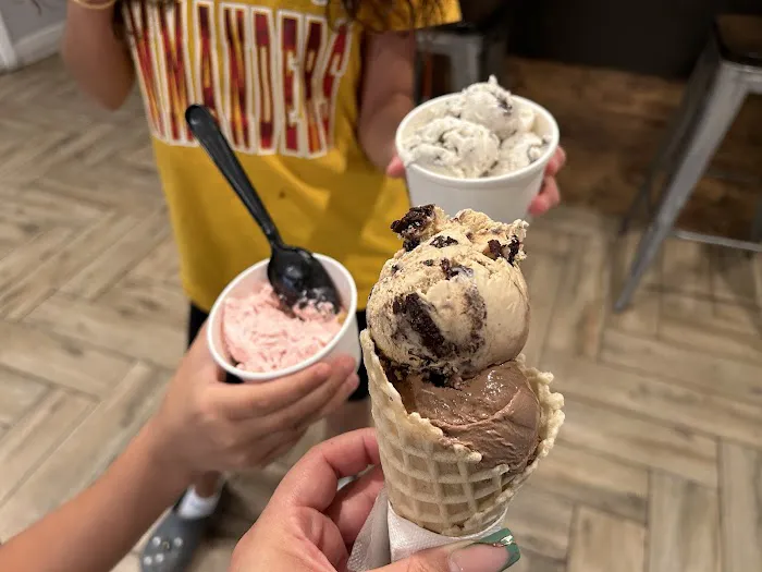 Everyday Sundae Picture 1