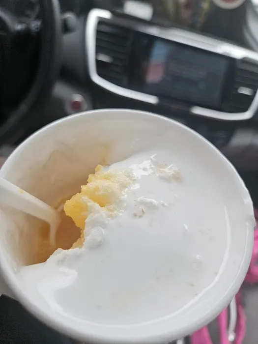 Dean's Shaved Ice Picture 1