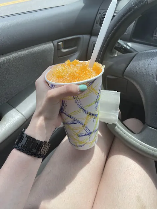 Dean's Shaved Ice Picture 2