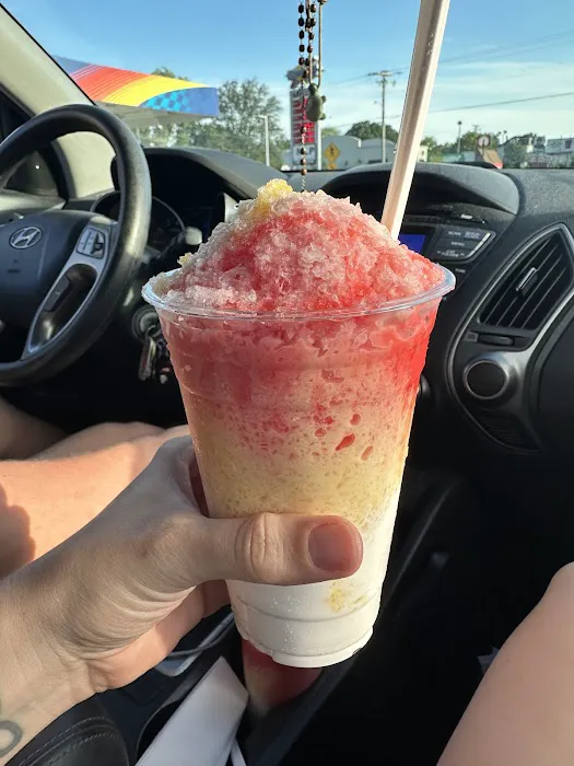 Dean's Shaved Ice Picture 6