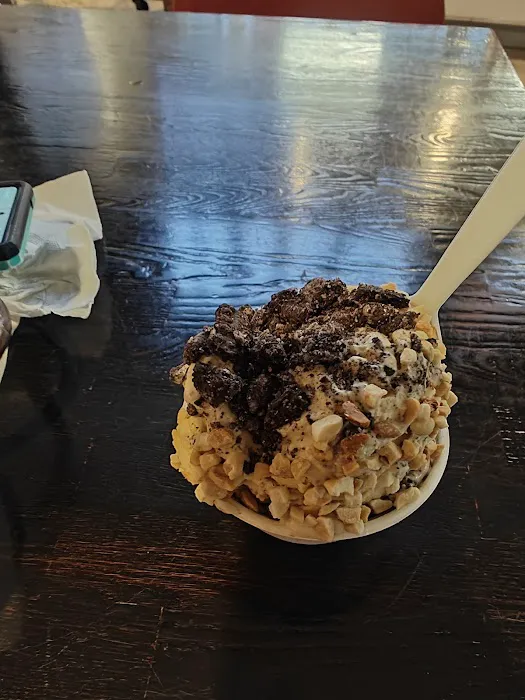 Taharka Brothers Ice Cream Picture 2