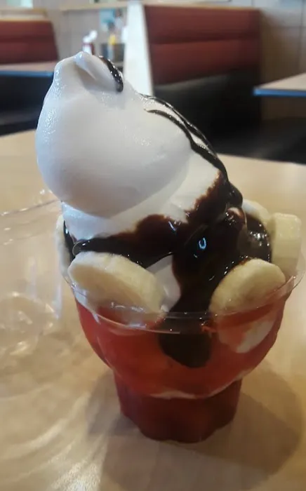 Dairy Queen (Treat) Picture 6