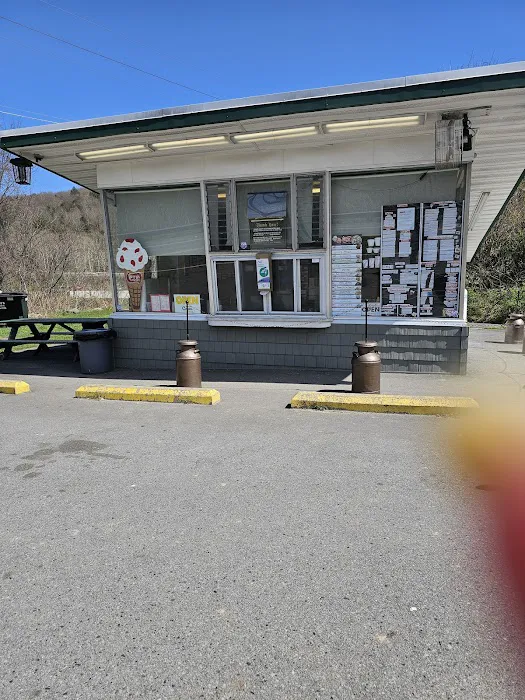 Lenox Dairy Bar Picture 9