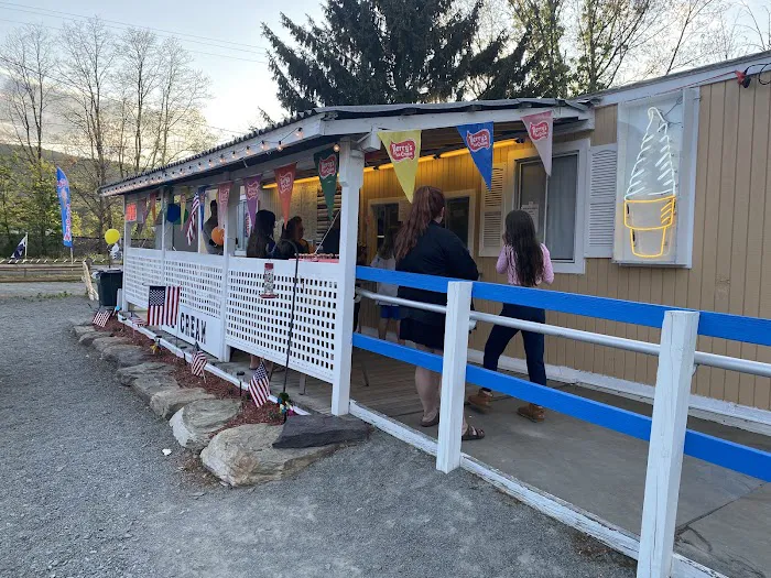 State Line Ice Cream Picture 4