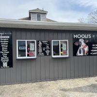 Mooli’s Ice Cream @ Mayli Manor ico