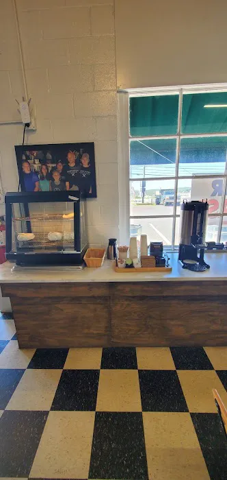 Hometown Creamery Picture 10