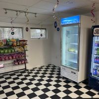 Subzero Soft Serve & Deli ico