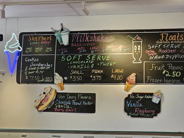 Sundaes On Broadway Picture 7