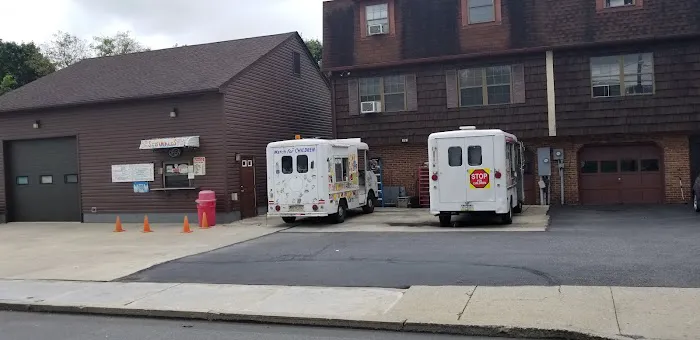 Sprinkles Ice Cream Shop and Trucks Picture 5